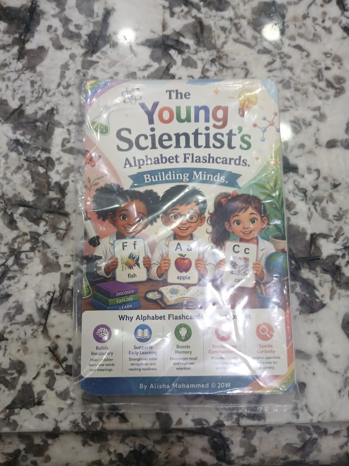 The Young Scientist 's Alphabet Flashcards