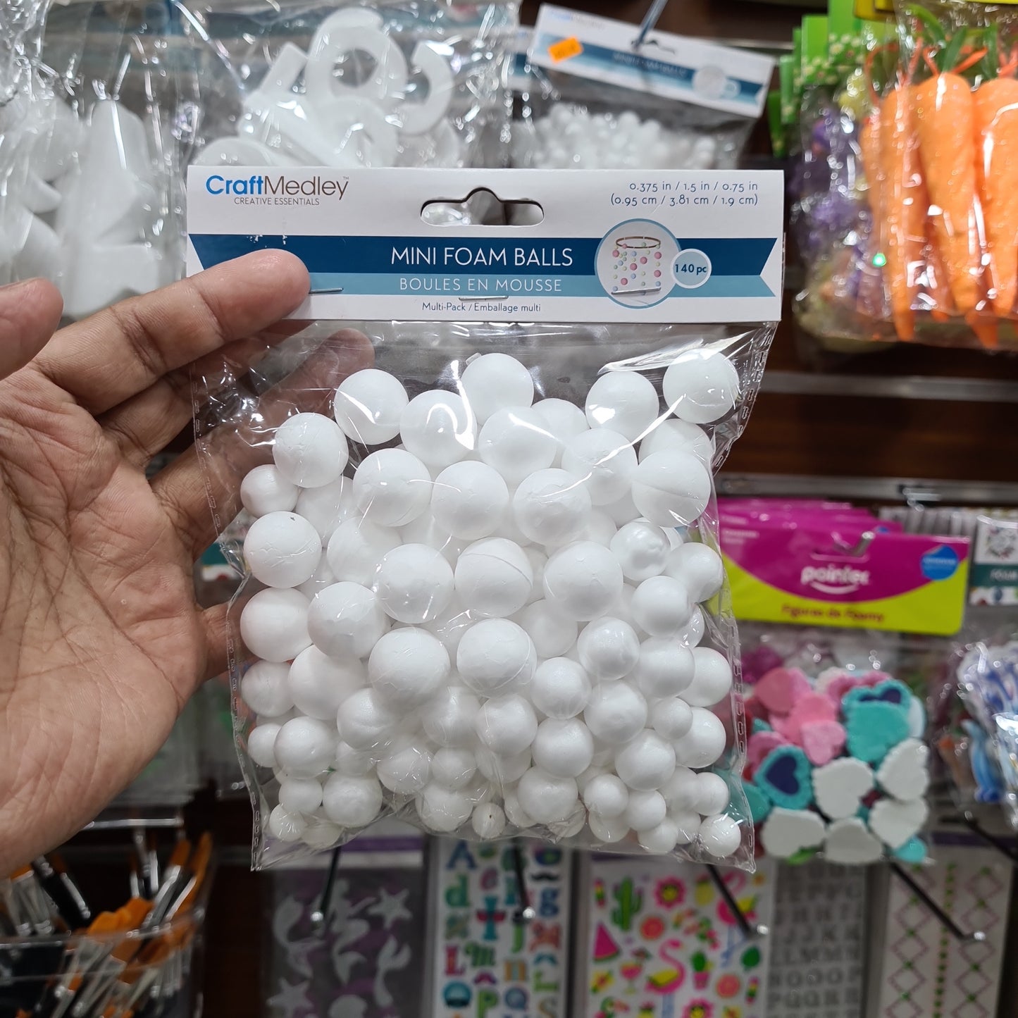 Craft Medley Creative Essentials Foam Balls